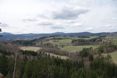 Výhled z Třemšína nad Stádly.
