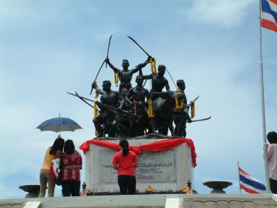 DSCF0003~16.JPG
